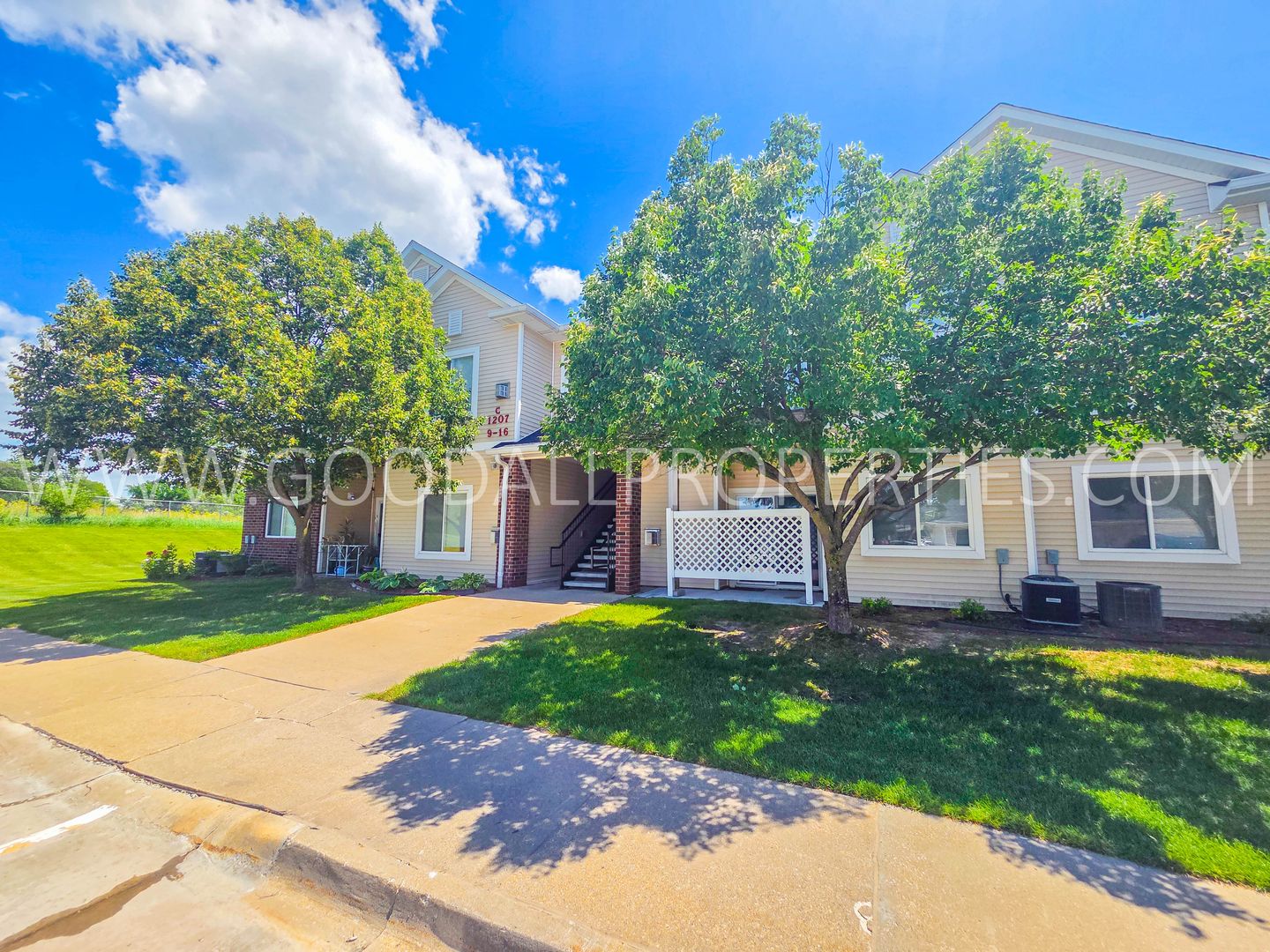 Ankeny Condo: 1207 NE 5th Ln C11