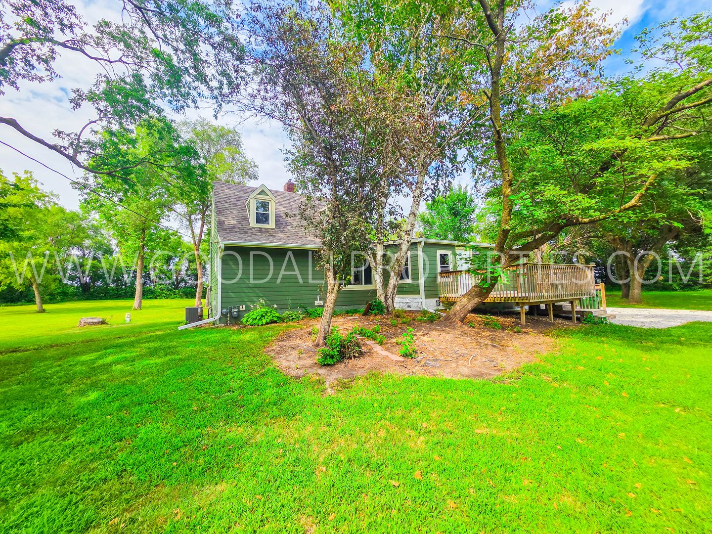 Granger House: 32357 Homestead Circle