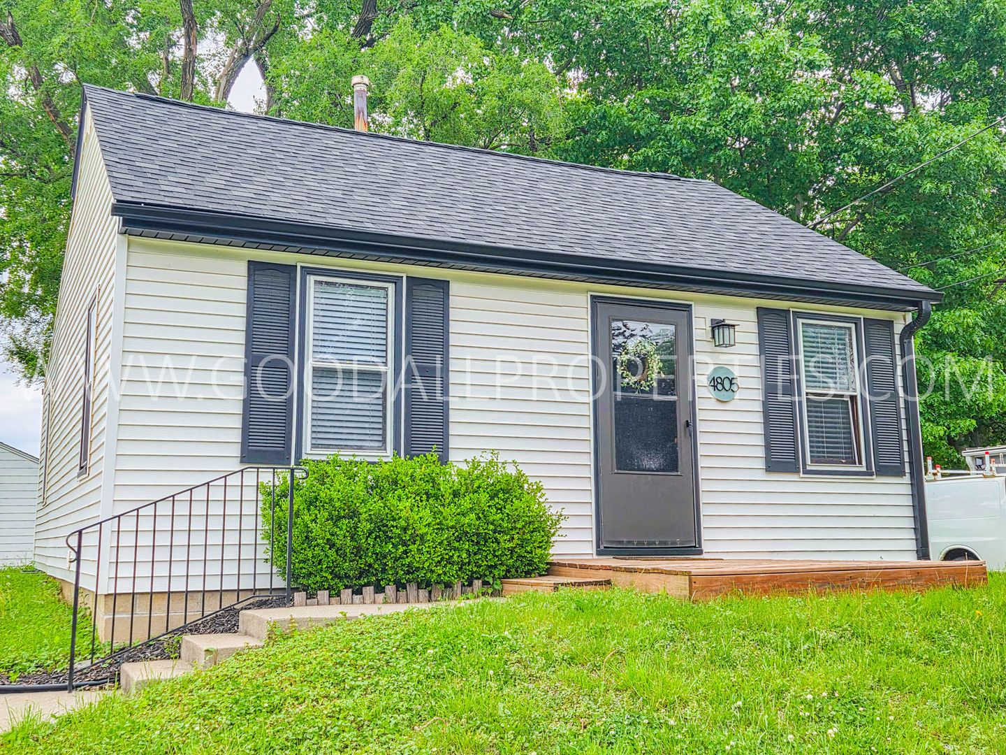 Des Moines House: 4805 South Union St