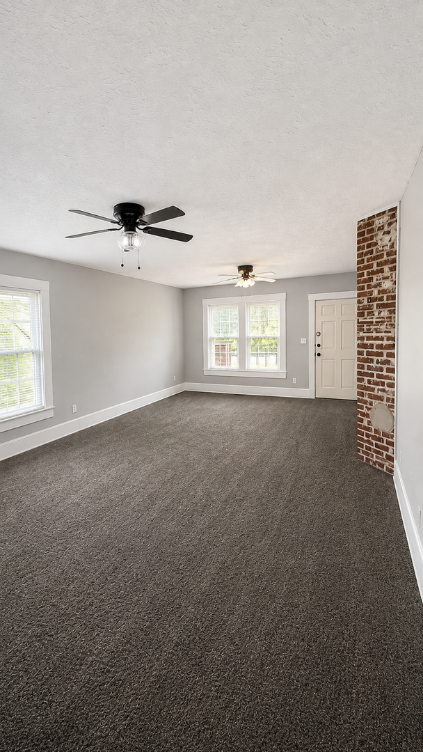 103 Church Ave. NE 2 of 9