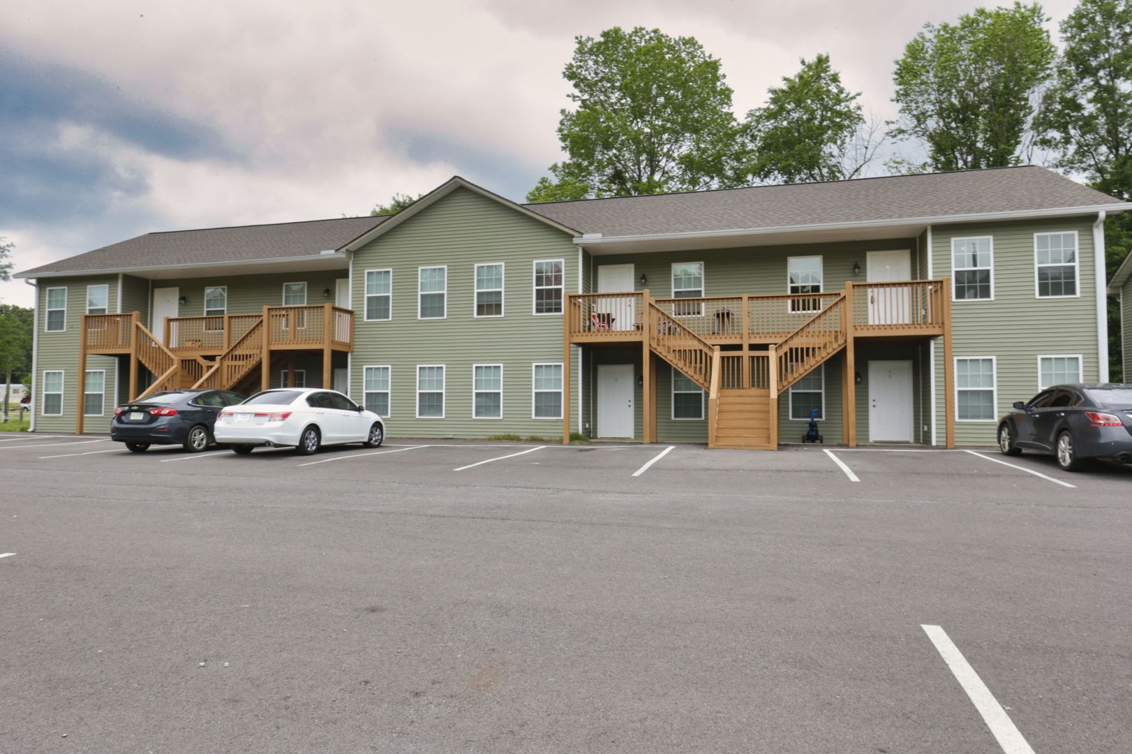 Anniston Apartment: 143 Old Choccolocco Rd