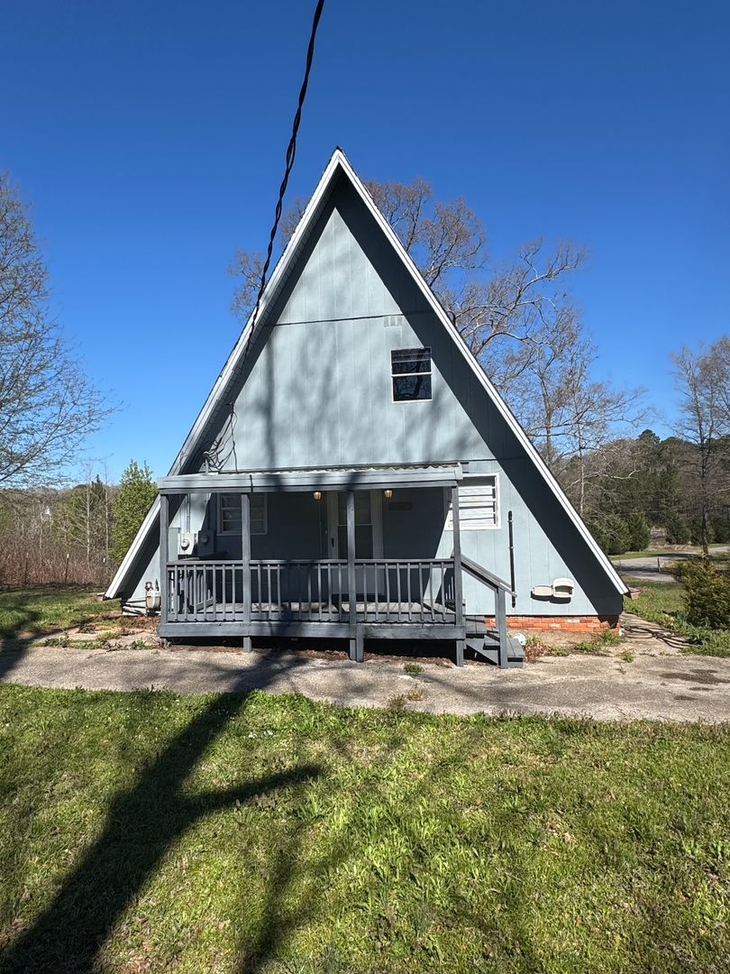 Anniston Apartment: 3938 Cloverdale Rd