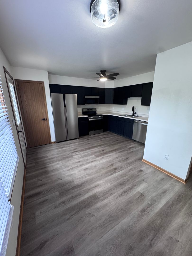 Kenosha Apartment: 7307 - 7333 57th Ave