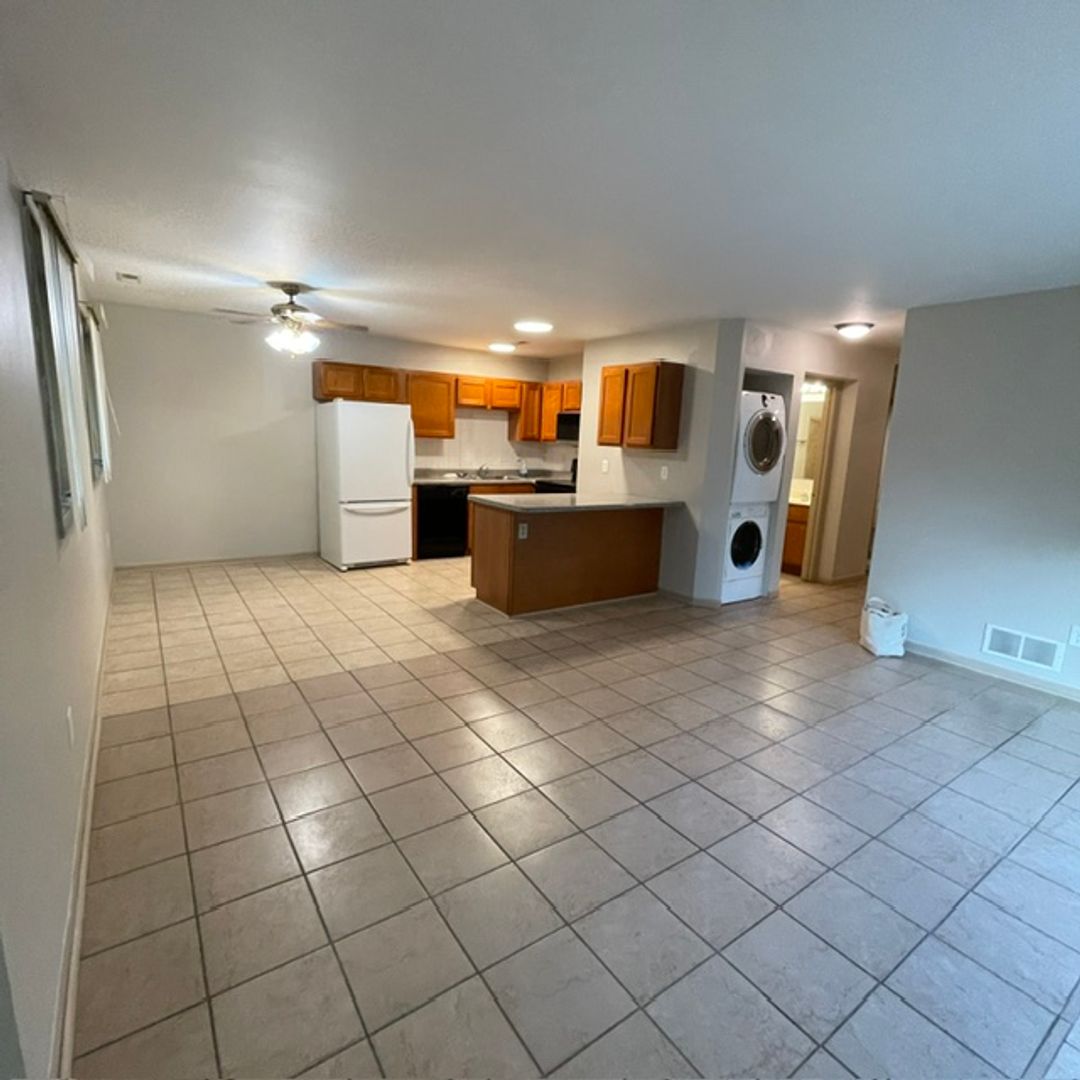 Kenosha Apartment: 4021 28th Ave