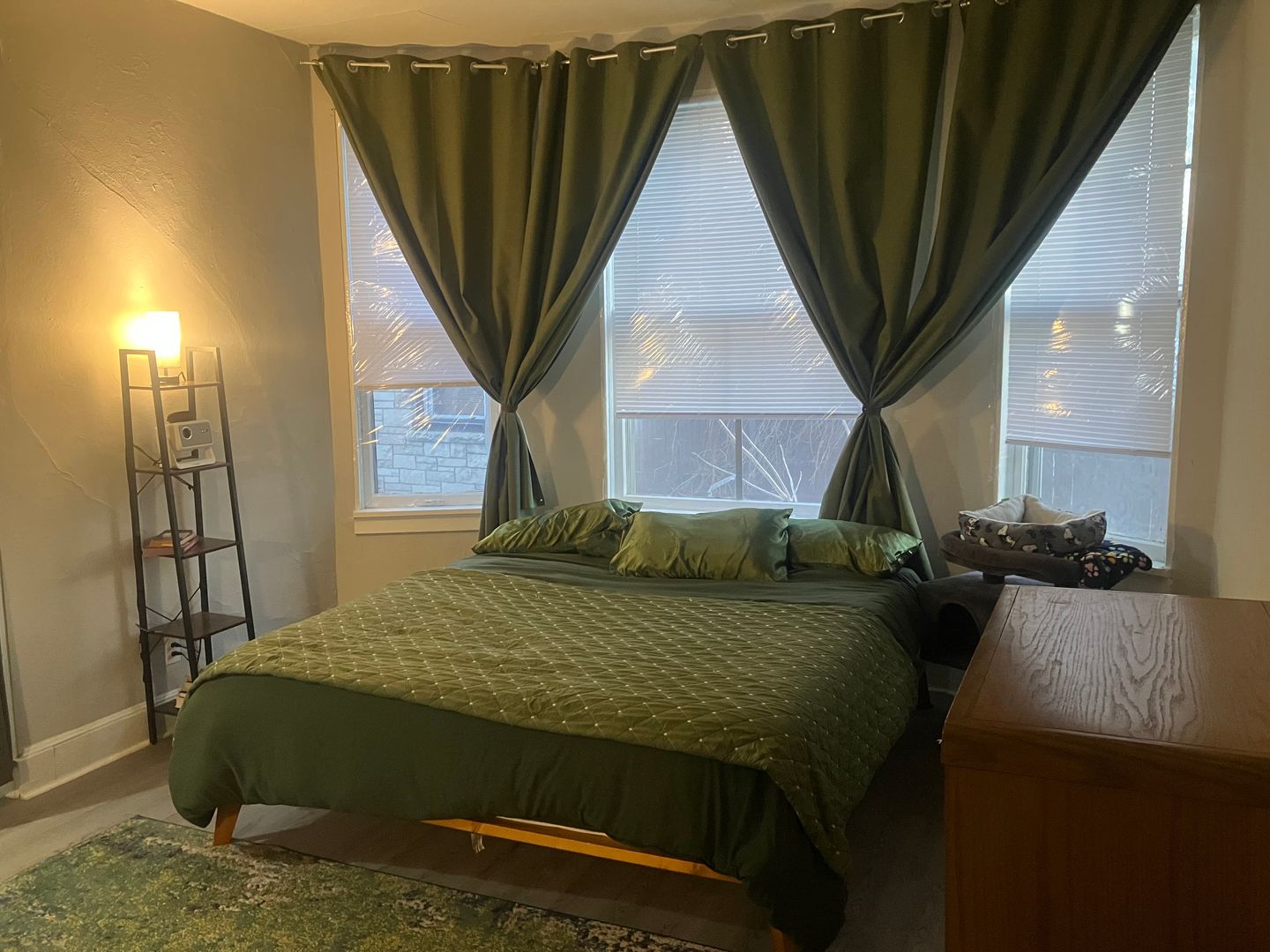 Milwaukee Apartment: 2901 S 43rd St