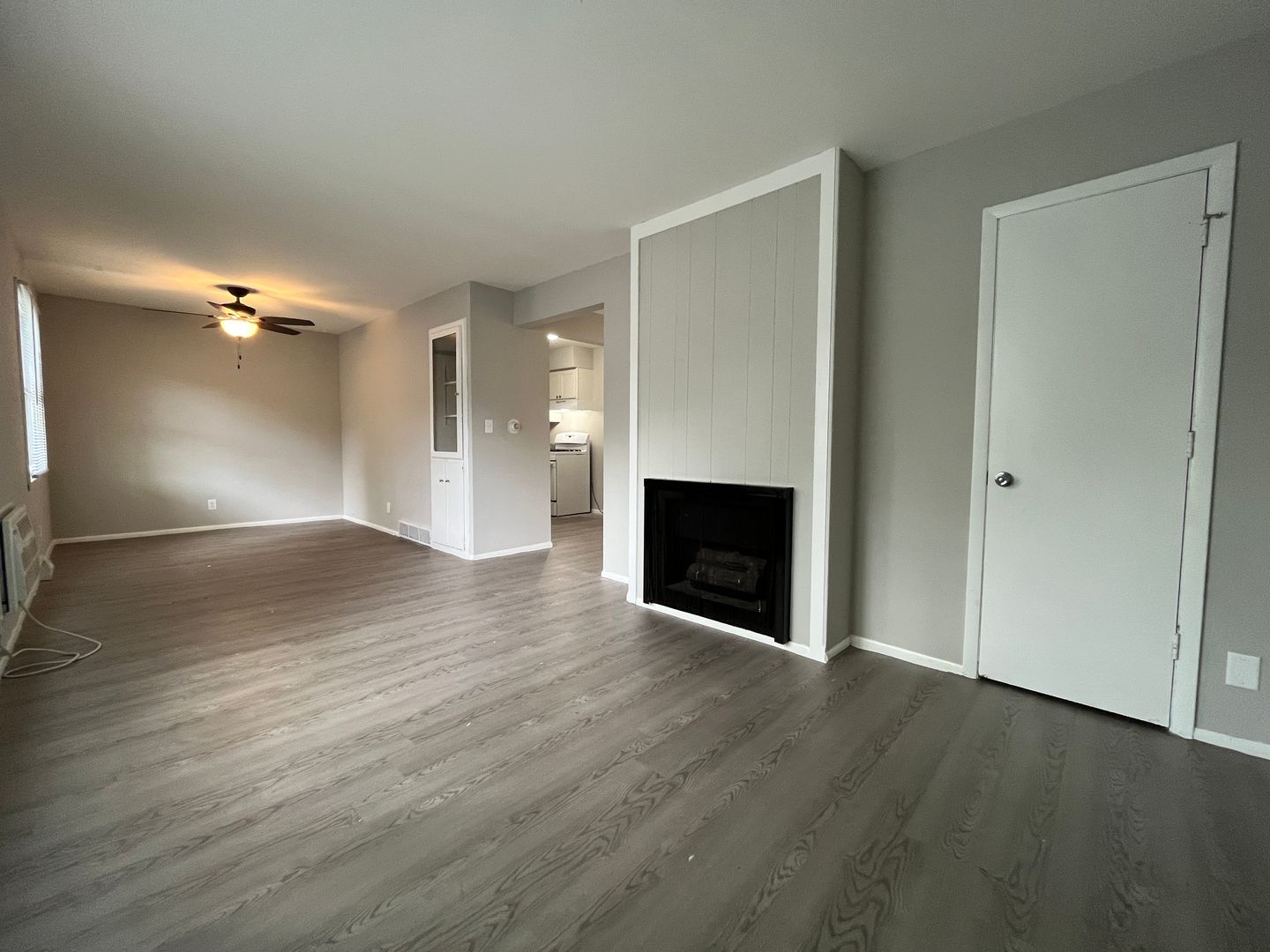 Burlington Apartment: 401-433 Donald Drive