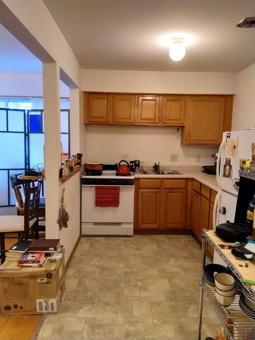 Milwaukee Apartment: 1657 N Astor St
