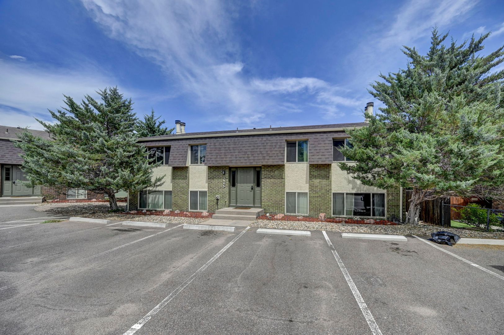 Colorado Springs Apartment: 3945 Centennial Blvd