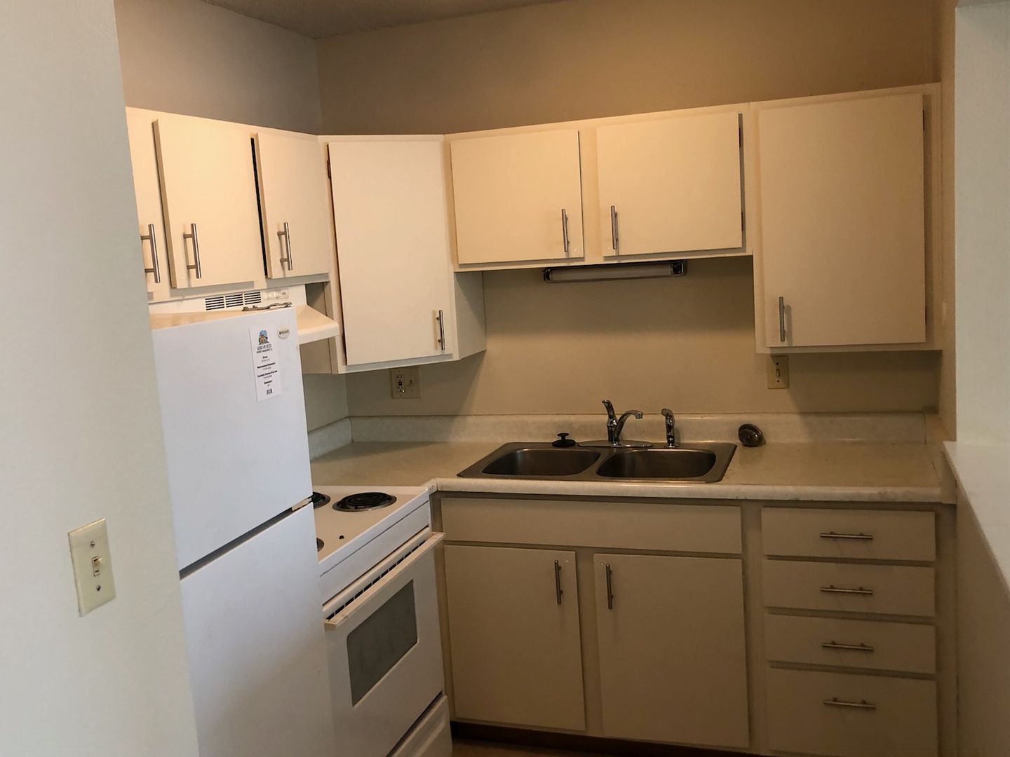 Colorado Springs Apartment: 229 North Hancock Avenue