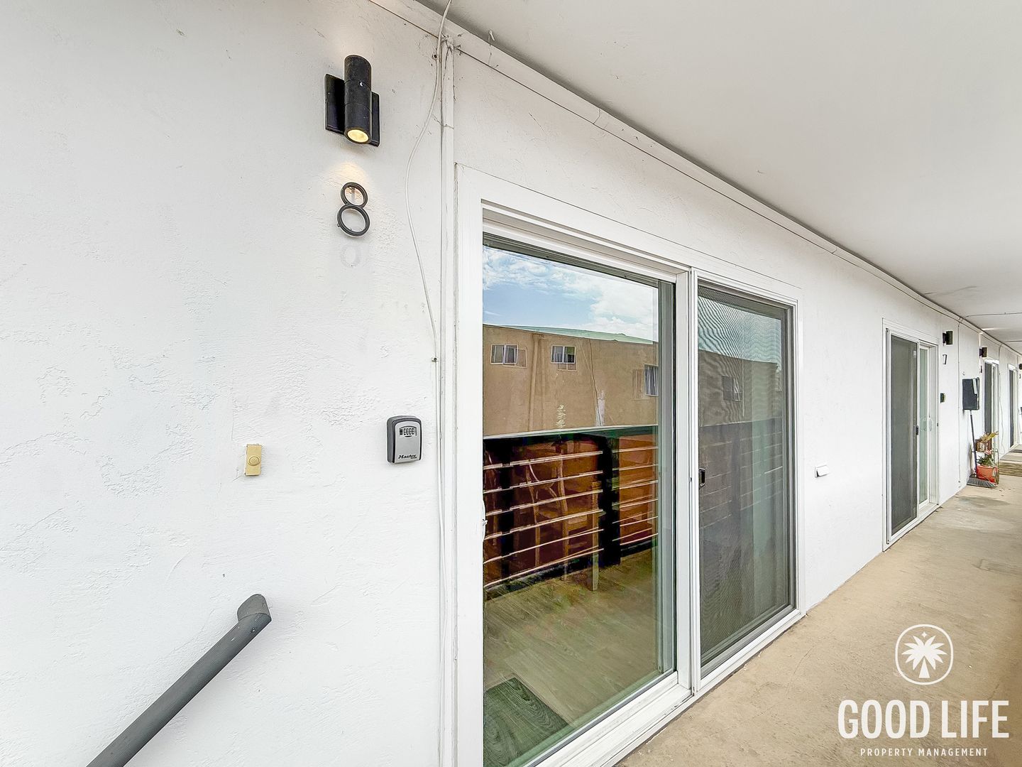 San Diego Apartment: 4444 49th St
