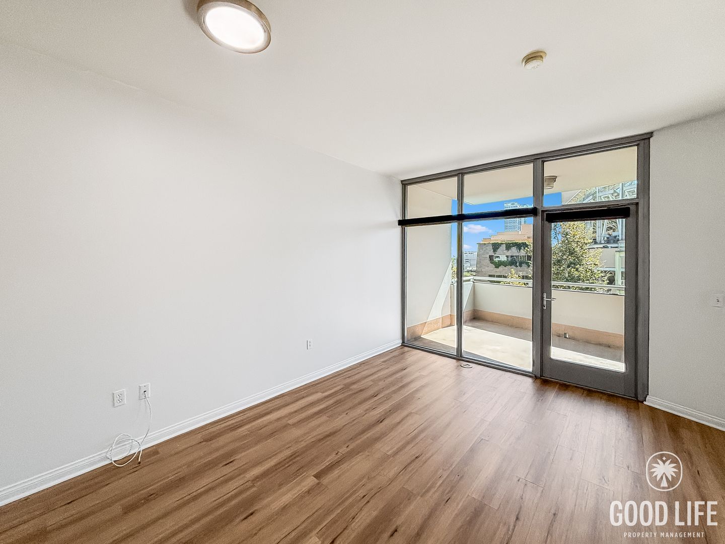 San Diego Condo: 253 10th Ave