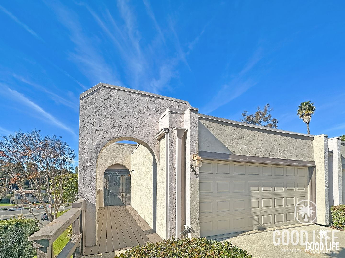 San Diego Townhome: 6620 Reservoir Ln