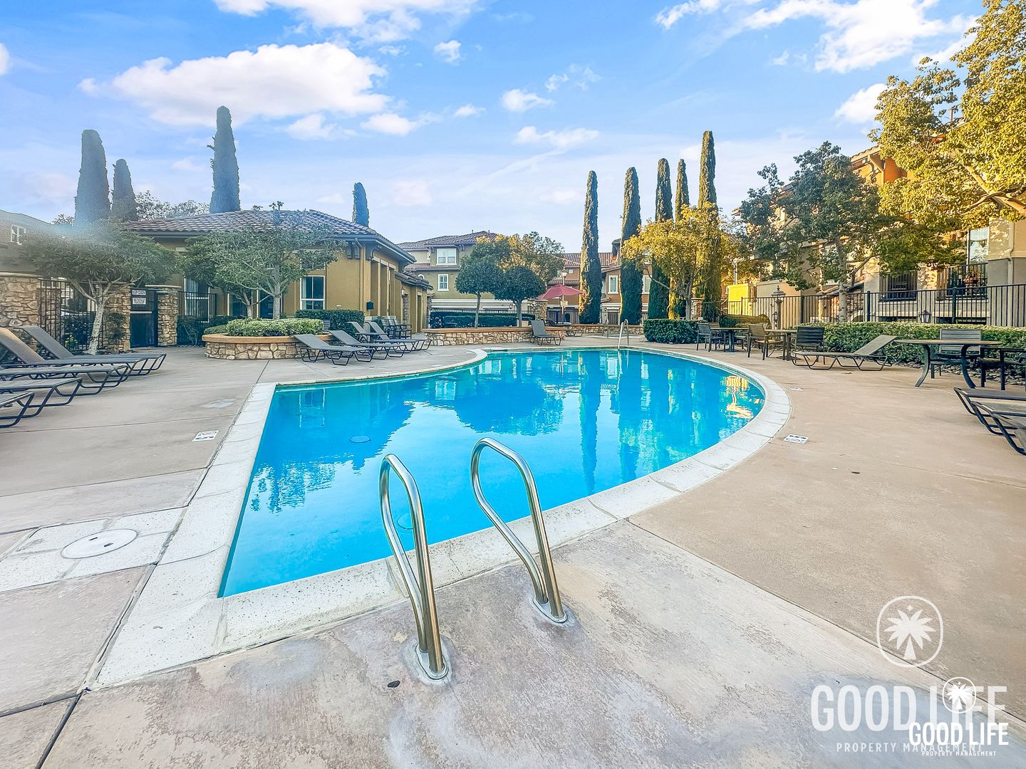 Santee Condo: 182 Via Montisi