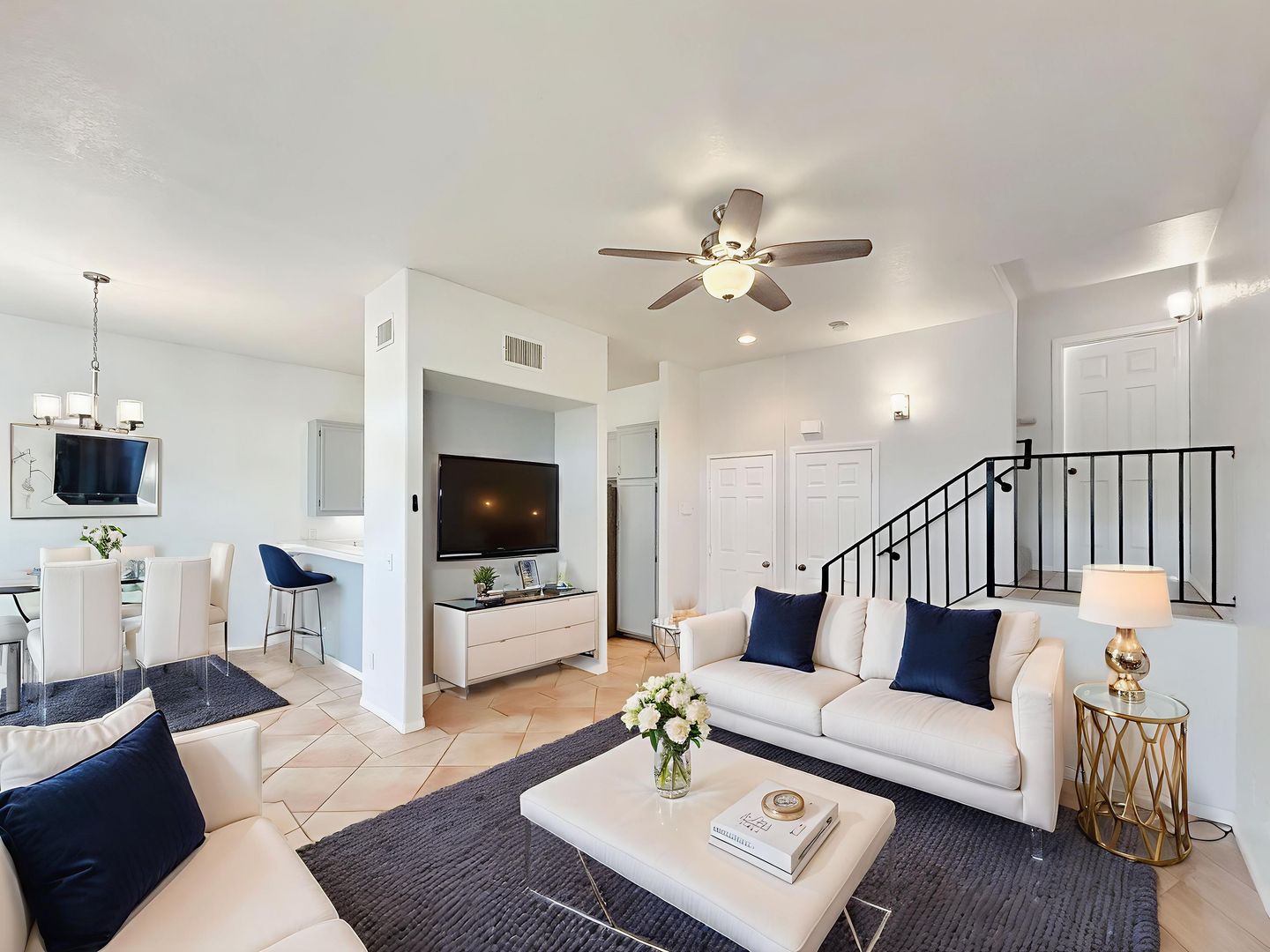 San Diego Townhome: 4265 Lamont St