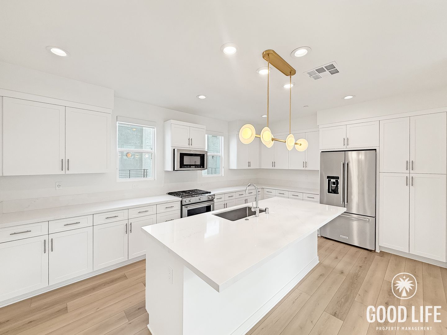 San Diego Condo: 10417 Adamson Way