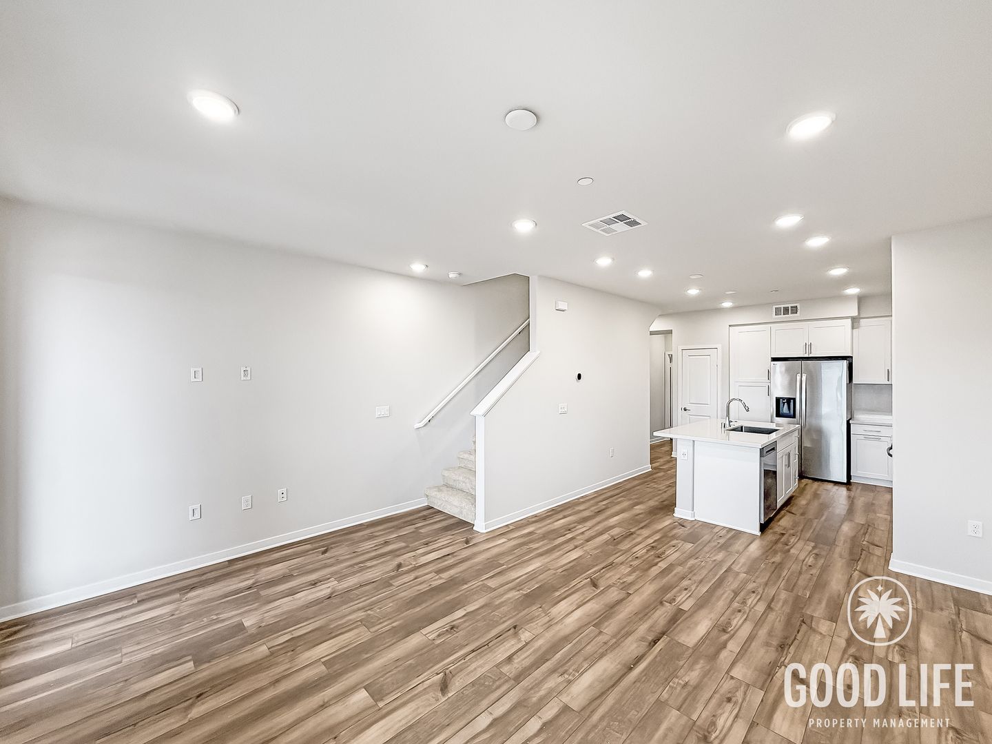 Riverside Townhome: 9513 Hannah Way