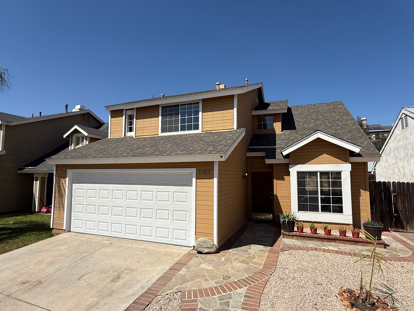 Moreno Valley House: 11923 Hartland Pl
