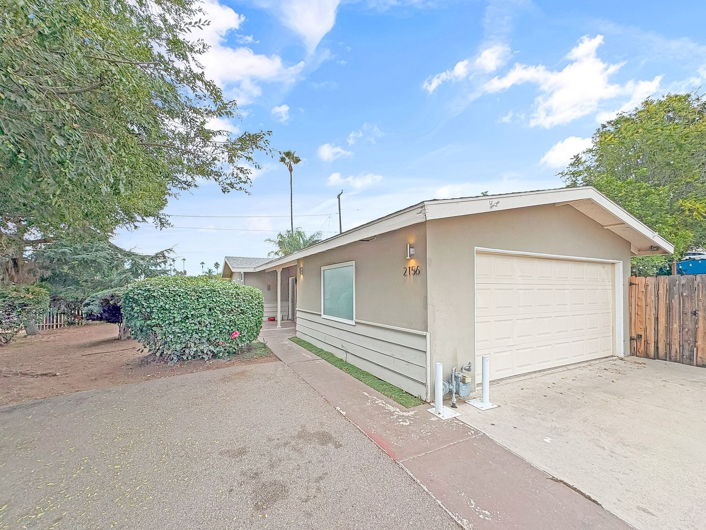 San Marcos House: 2156 Montiel Rd