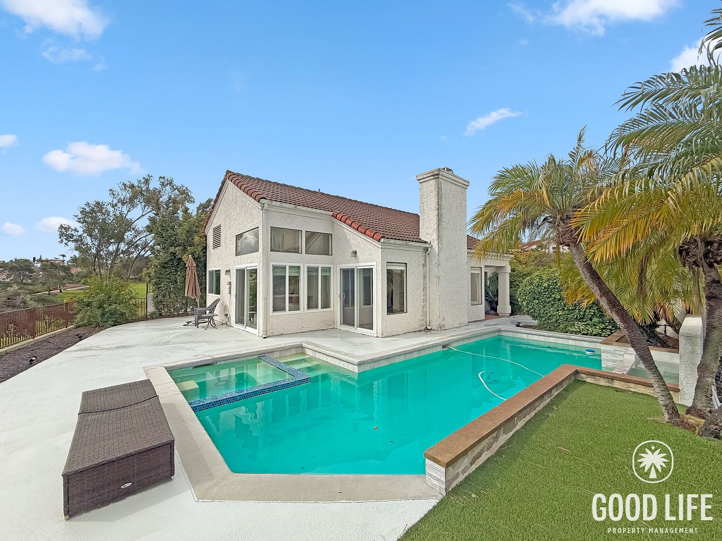 San Diego House: 12164 Putting Green Row