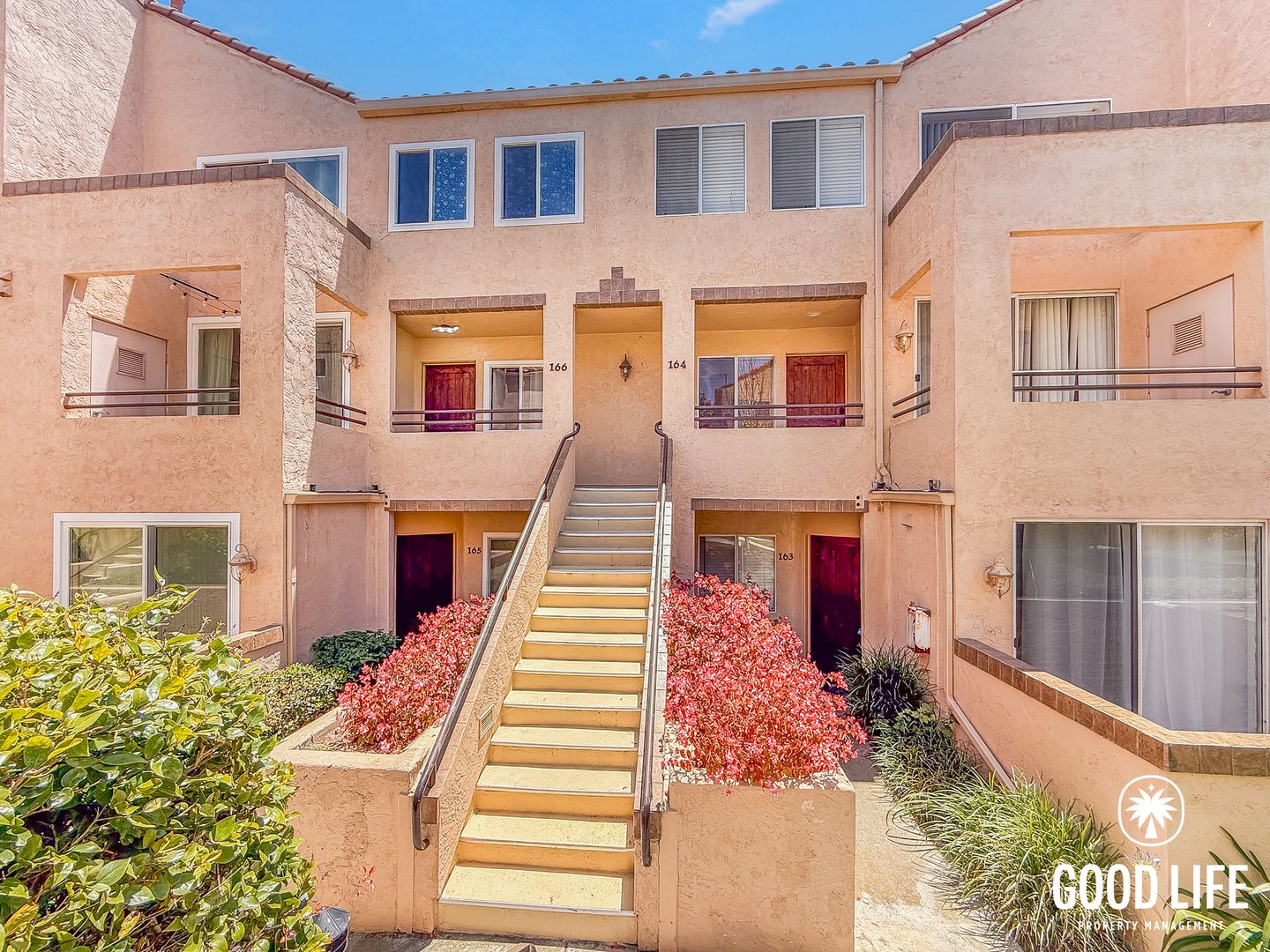 San Diego Condo: 3941 Nobel Dr Unit 164