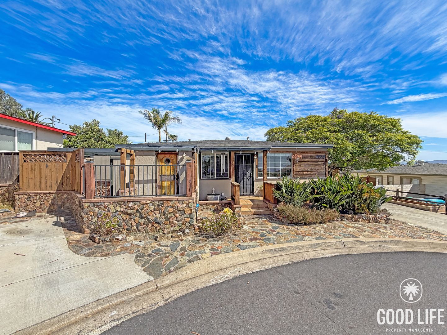 San Diego House: 6922 Quinn Ct