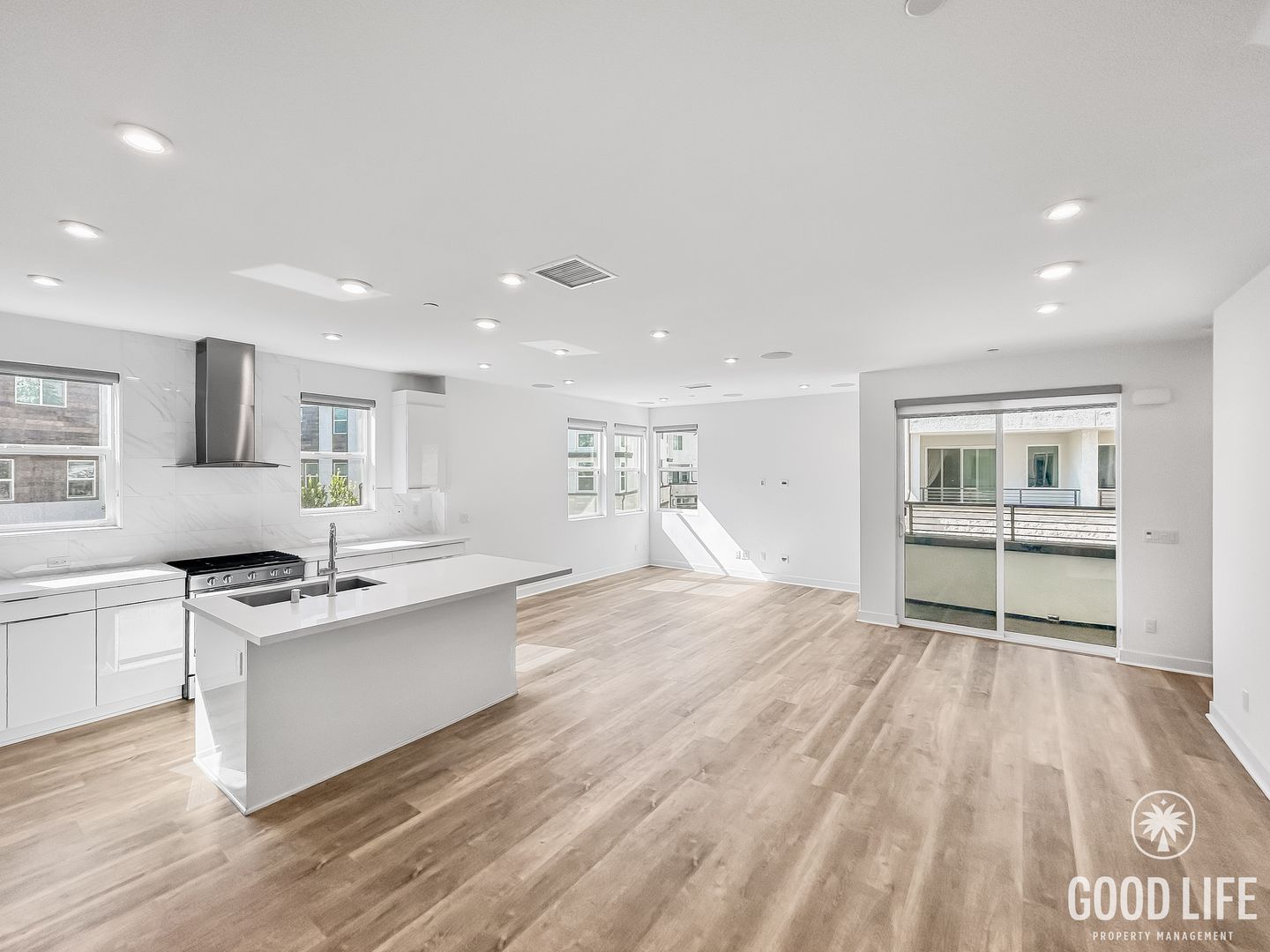 San Diego Townhome: 2840 Avella Cir