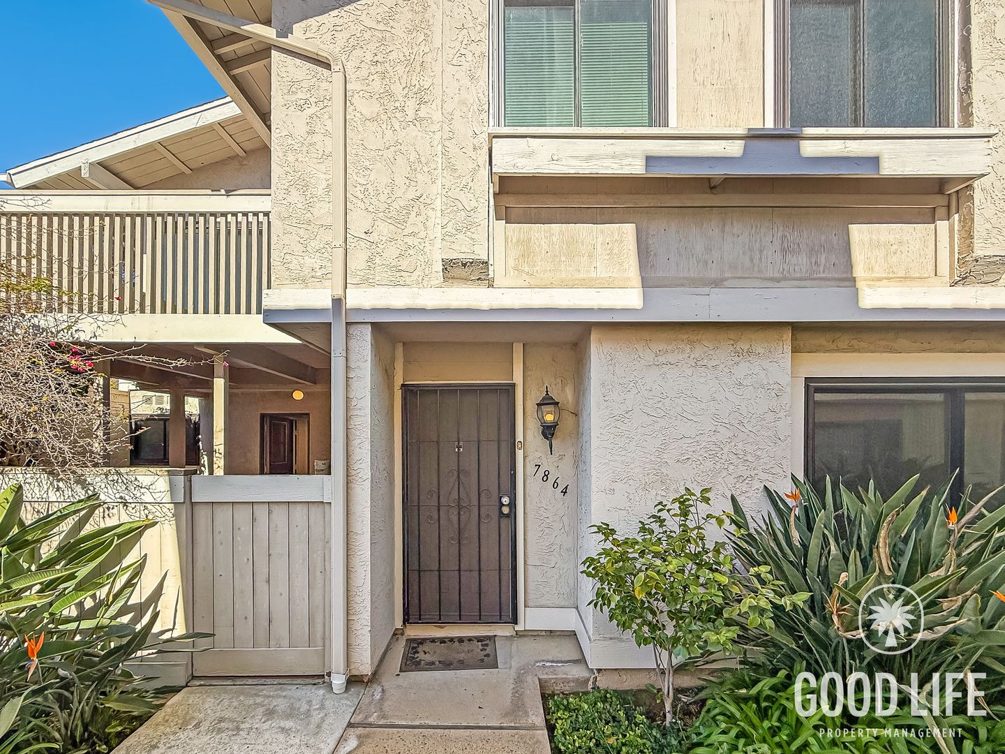 San Diego Condo: 7864 Camino Aguila