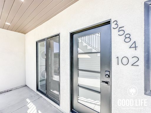 SD: 2BD/2BA Condo in Clairemont w/ Dual En-Suite Baths & In-Unit Laundry! – photo 1