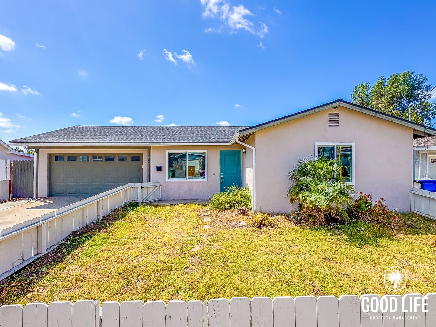 Oceanside House: 579 Gold Dr