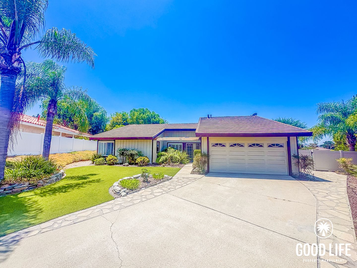 San Diego House: 12573 Parma Ct
