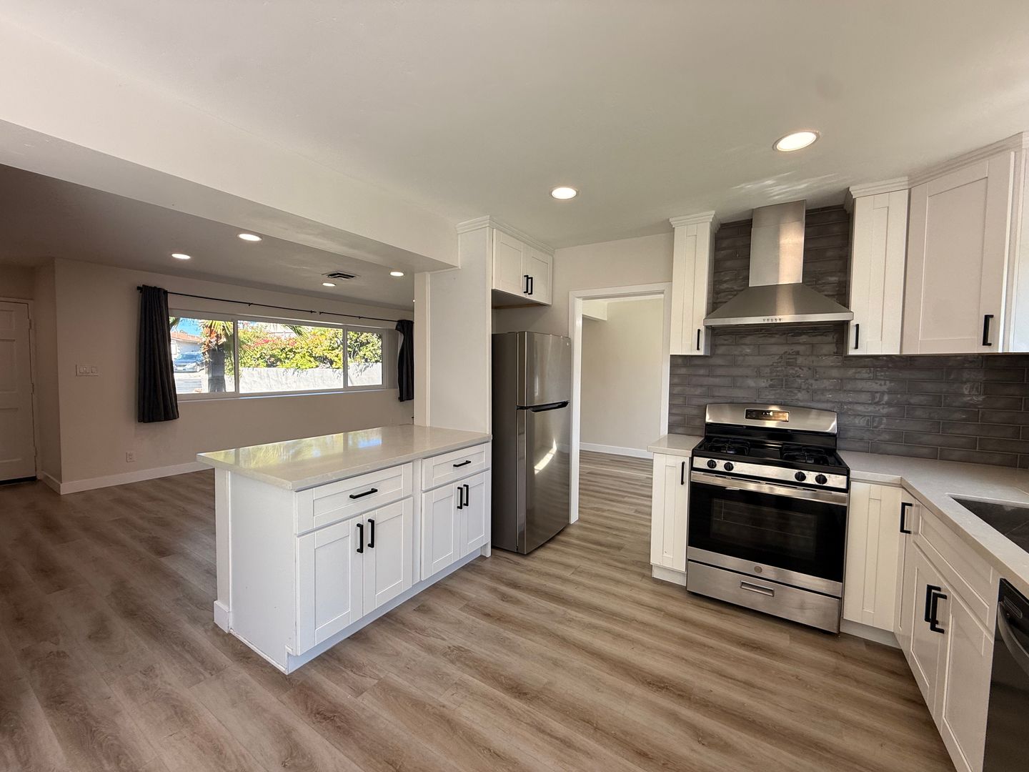 Vista House: 440 Partridge Cir