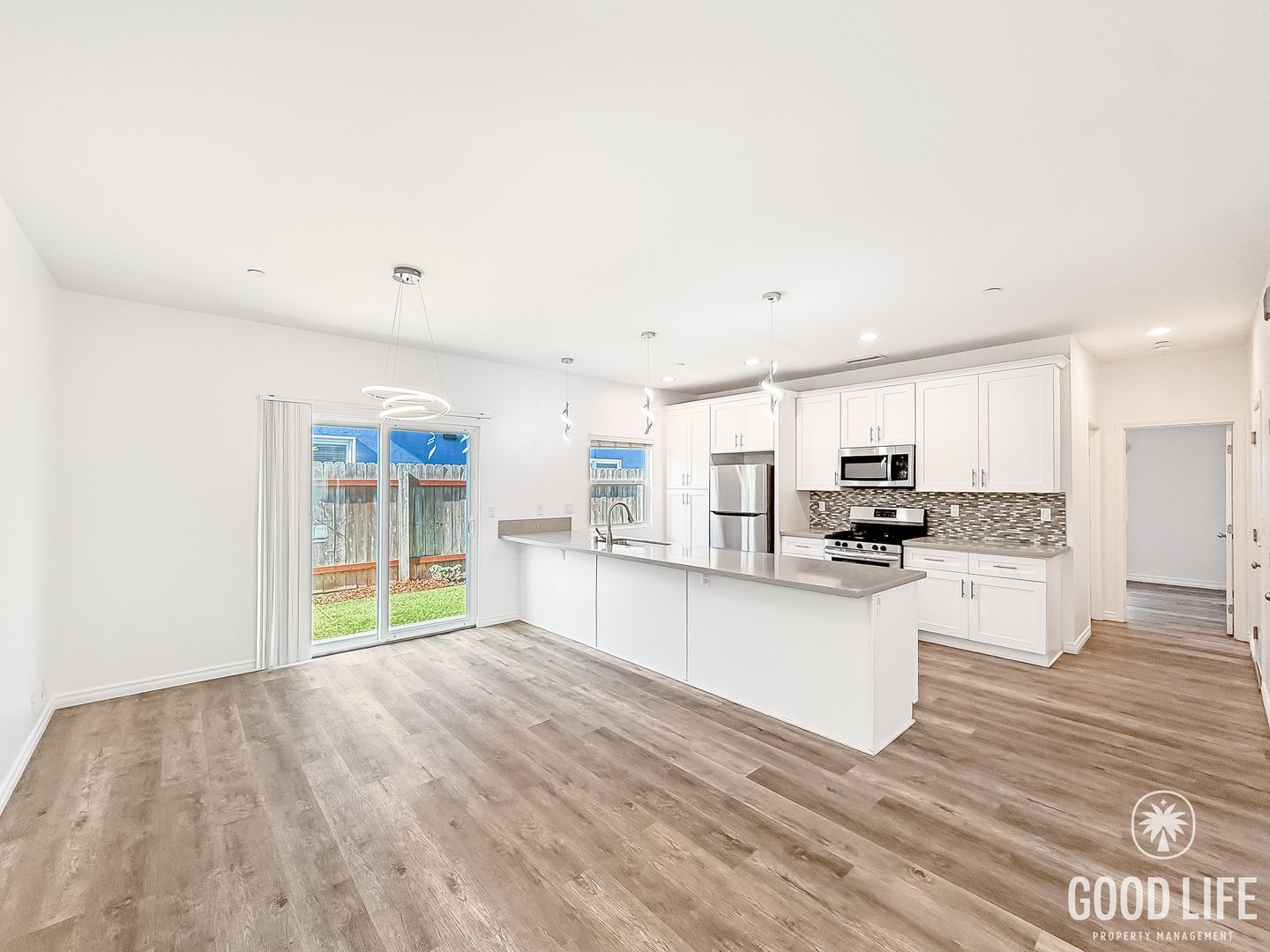 Imperial Beach House: 1251 12th St