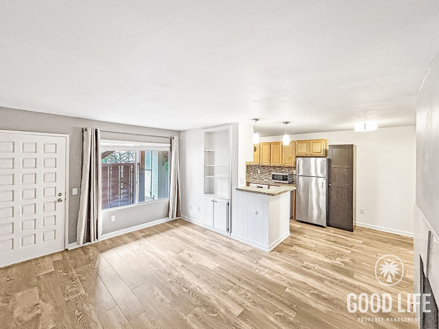 San Diego Condo: 4430 Cleveland Ave