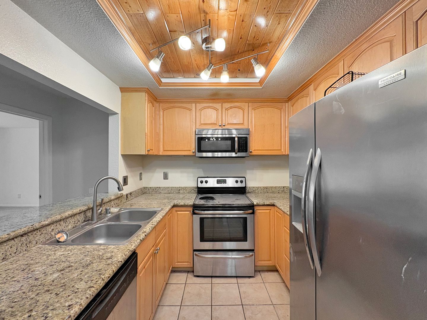 San Diego Condo: 2930 Broadway Unit 50