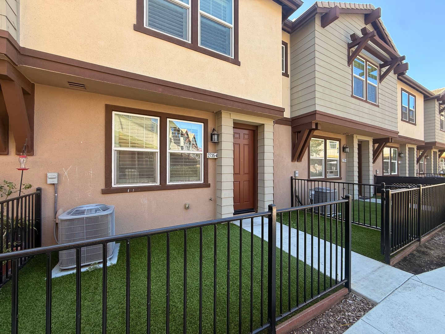 Chula Vista Townhome: 2735 Sparta Road Unit 4