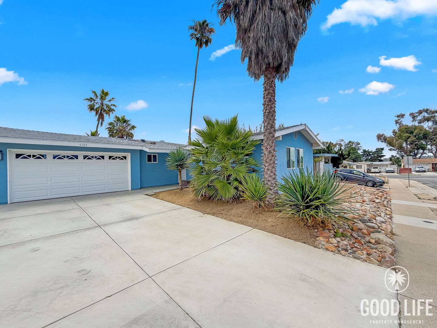 San Diego Apartment: 4765 Gallatin Way