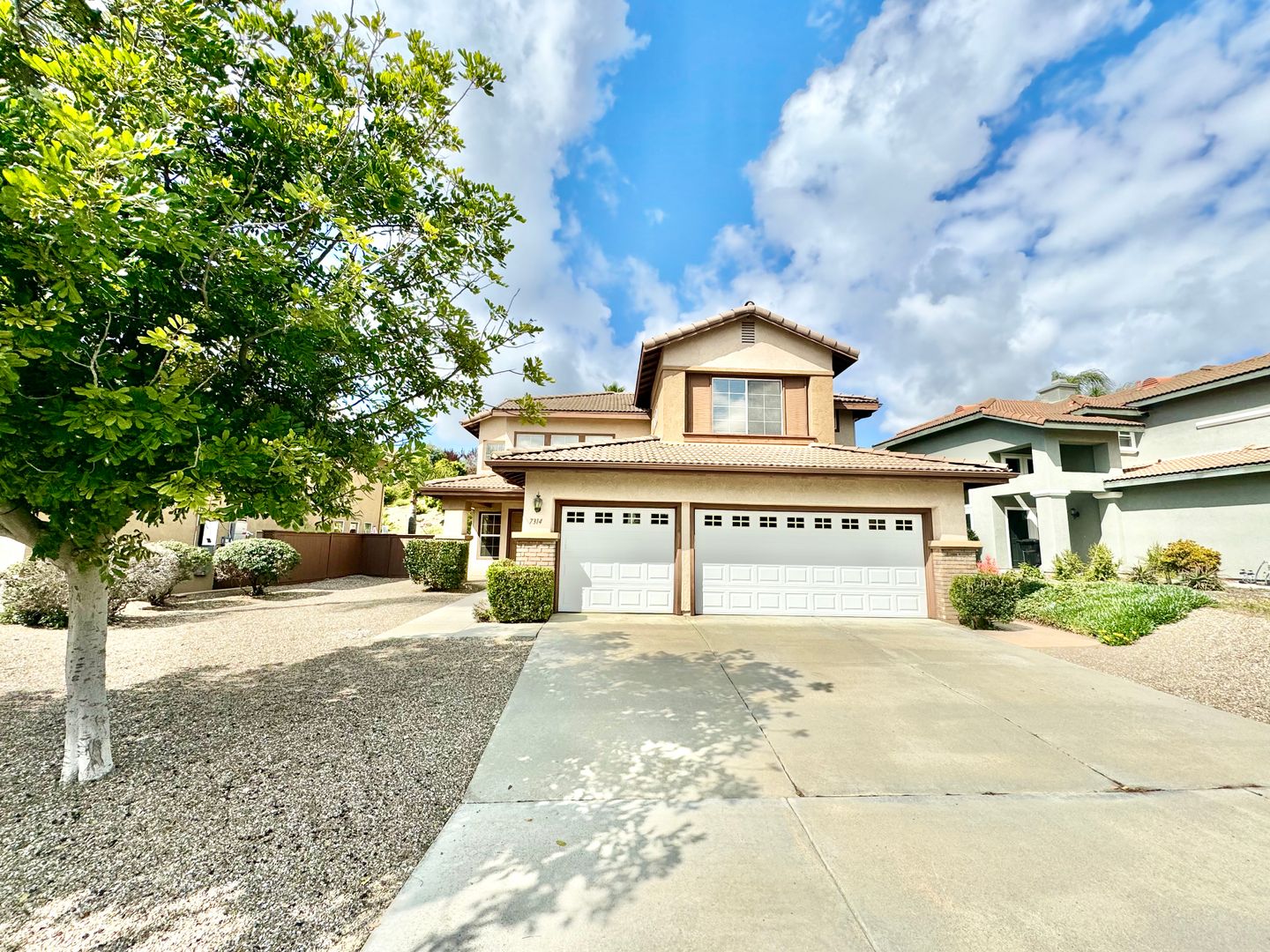 San Diego House: 7314 Juncus Ct