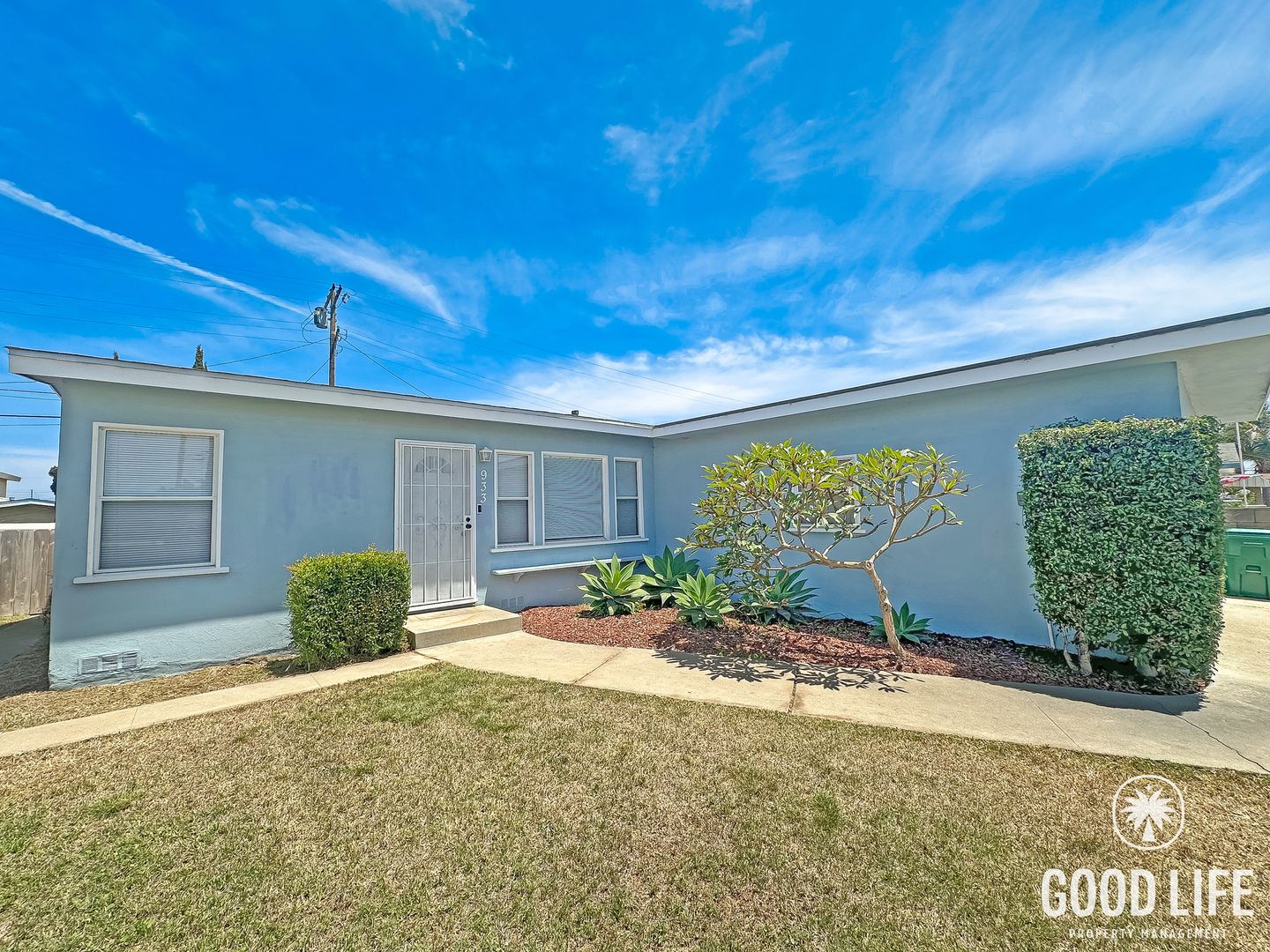 San Diego House: 933 15th St