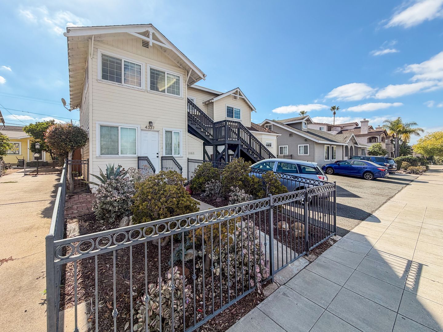 San Diego Apartment: 4337 1/2 Cleveland Ave