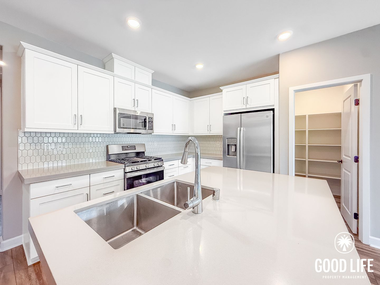 San Diego Condo: 10626 Anima Way