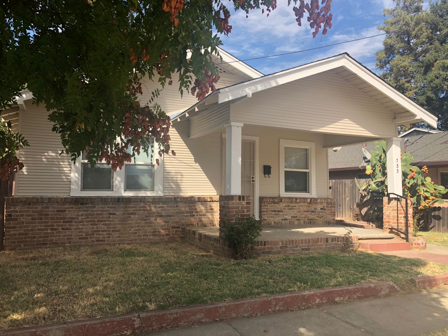 Yuba City House: 733 Louise Ave