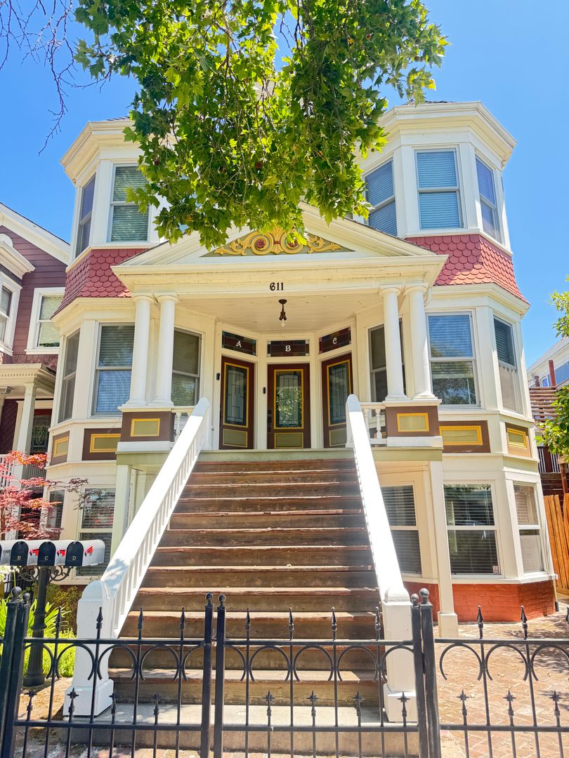 Marysville Apartment: 611 D St # A-D