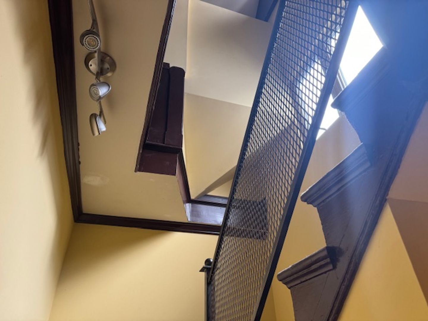 Rochester Apartment: 780 University Ave