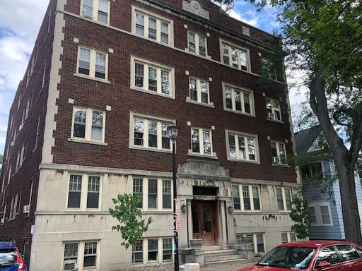 One Bedroom - Just off Park Ave - Heat, Hot Water & Internet Included – photo 1