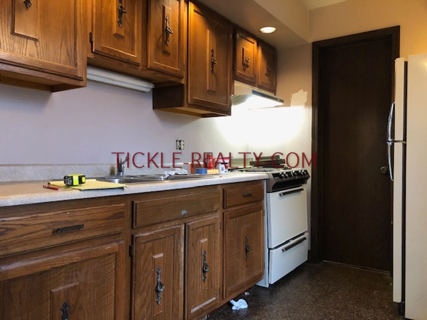 Rochester Apartment: 213-215-217 Meigs Street