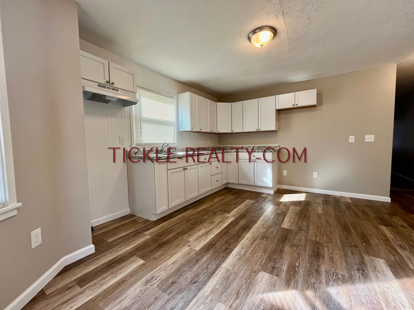 Rochester Apartment: 67 Marshall Street