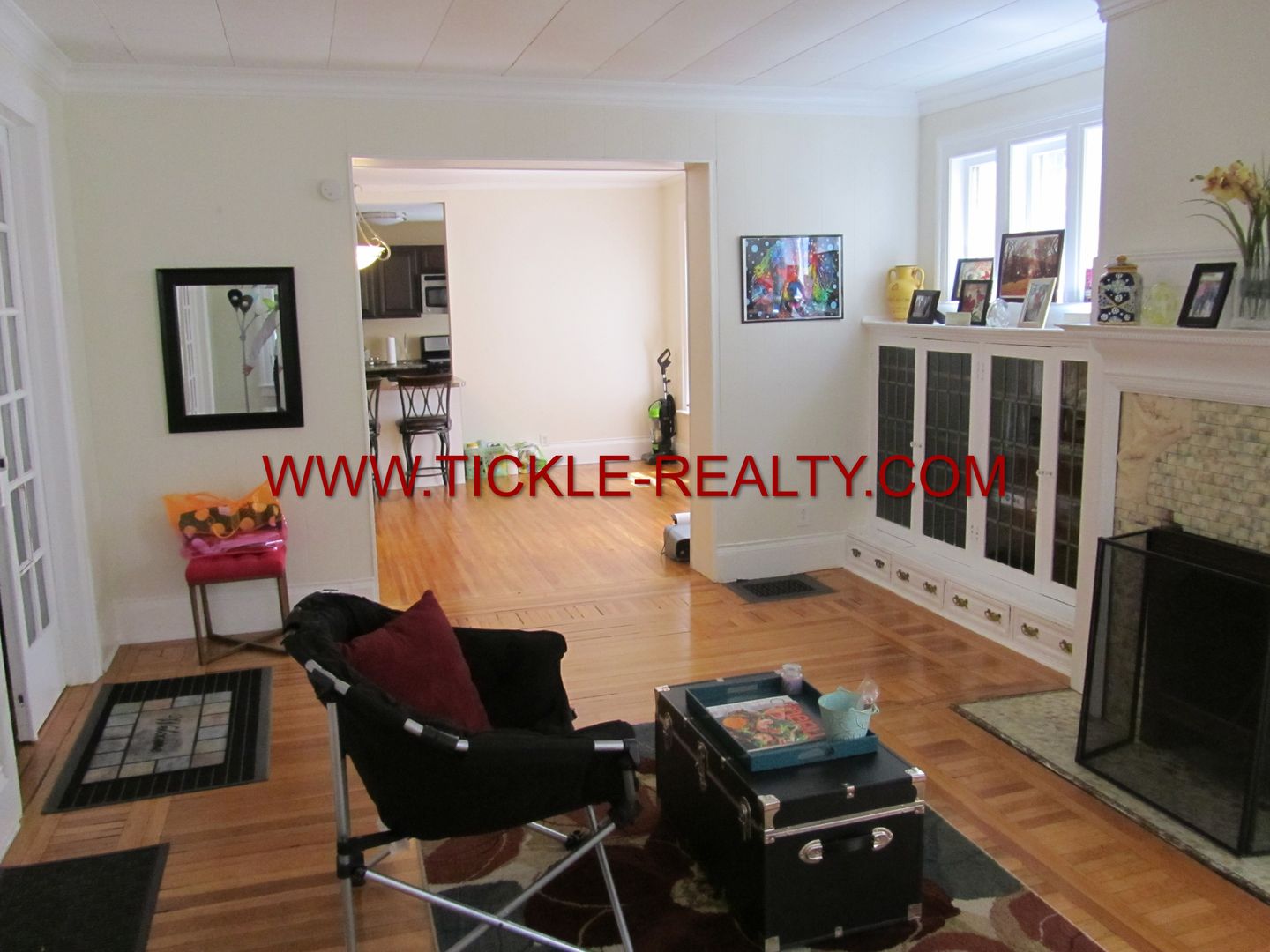 Rochester Apartment: 242 Oxford Street