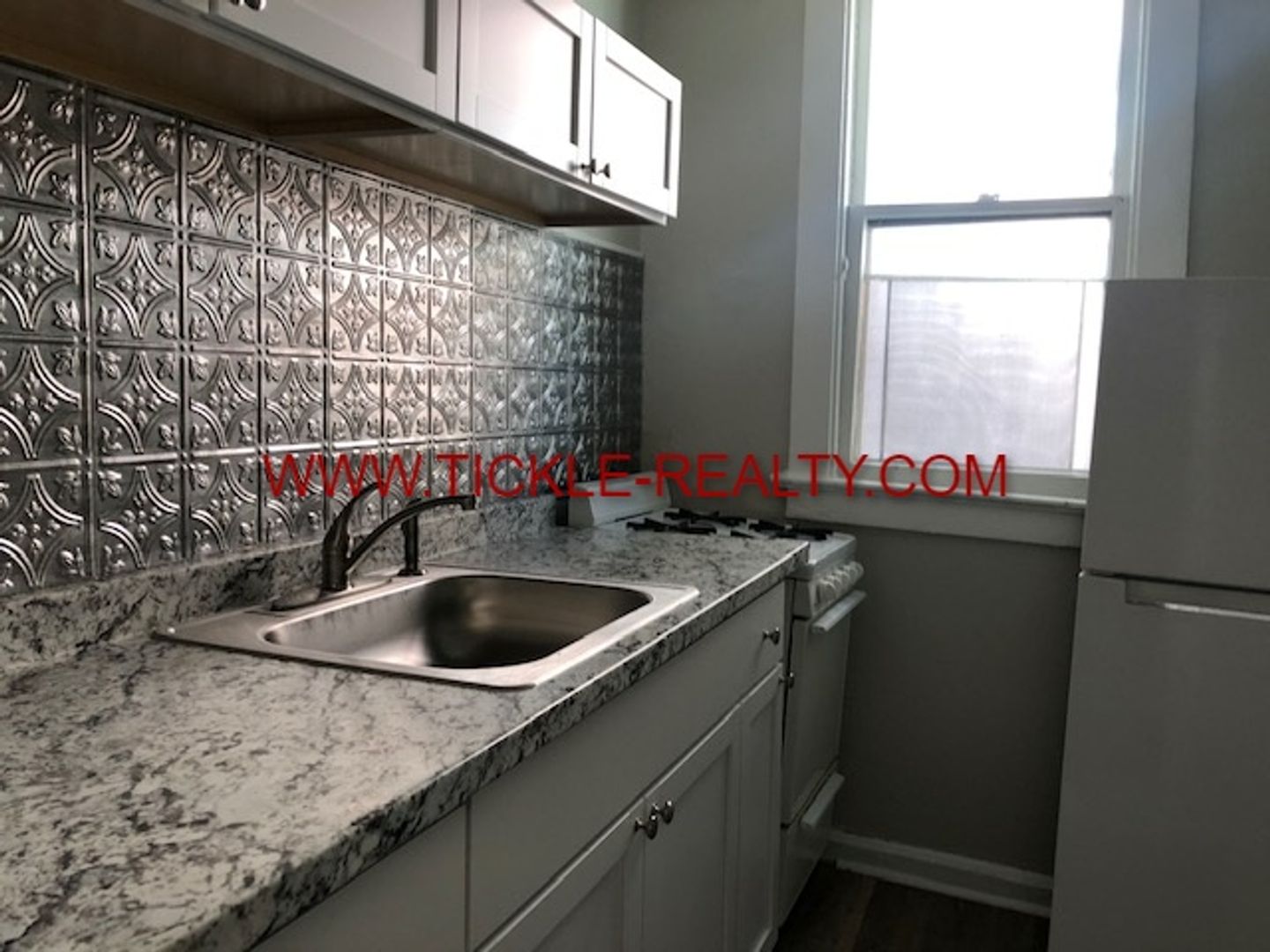 Rochester Apartment: 164-166 Meigs