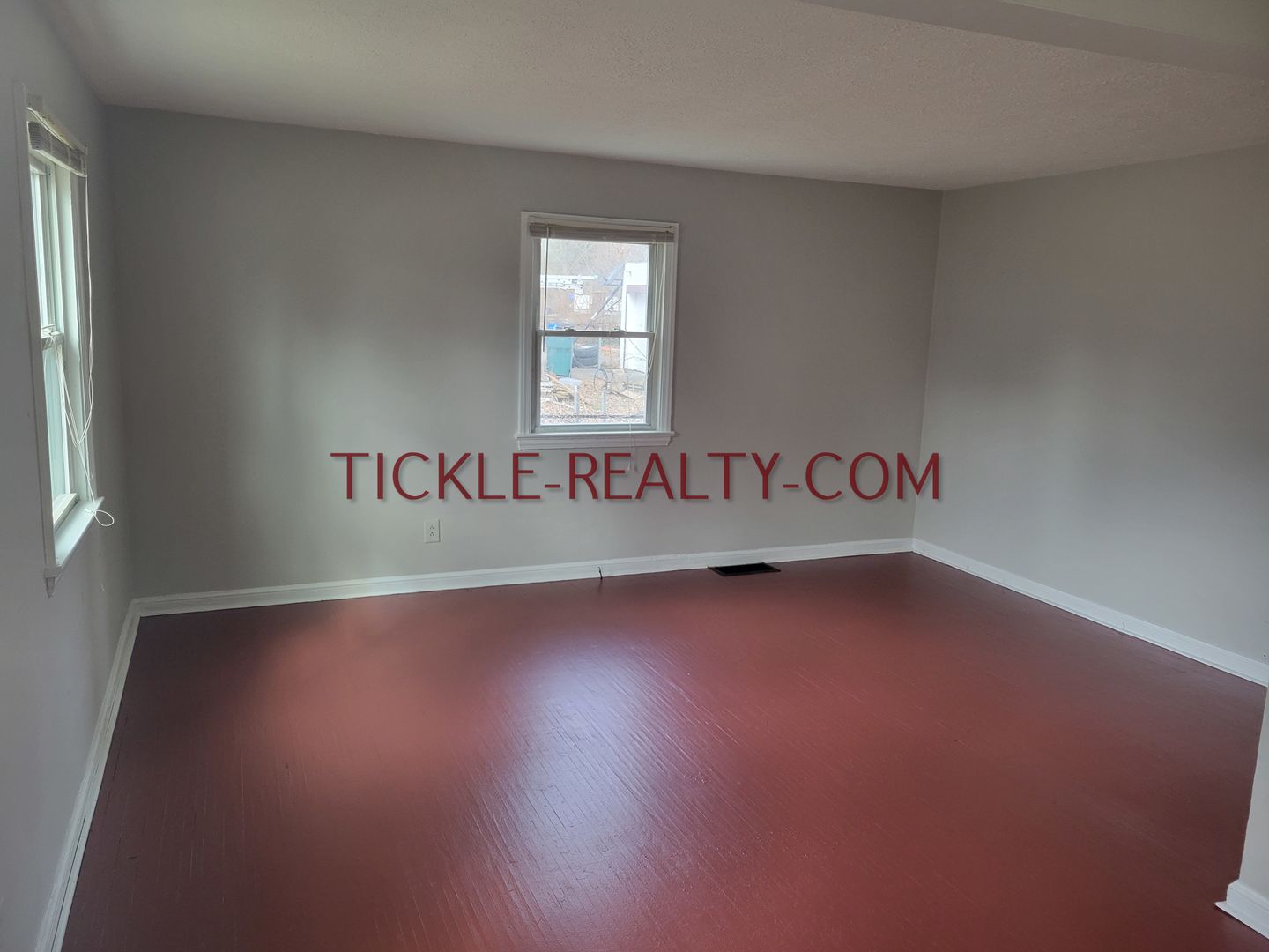 Rochester Apartment: 4271 Lake Avenue