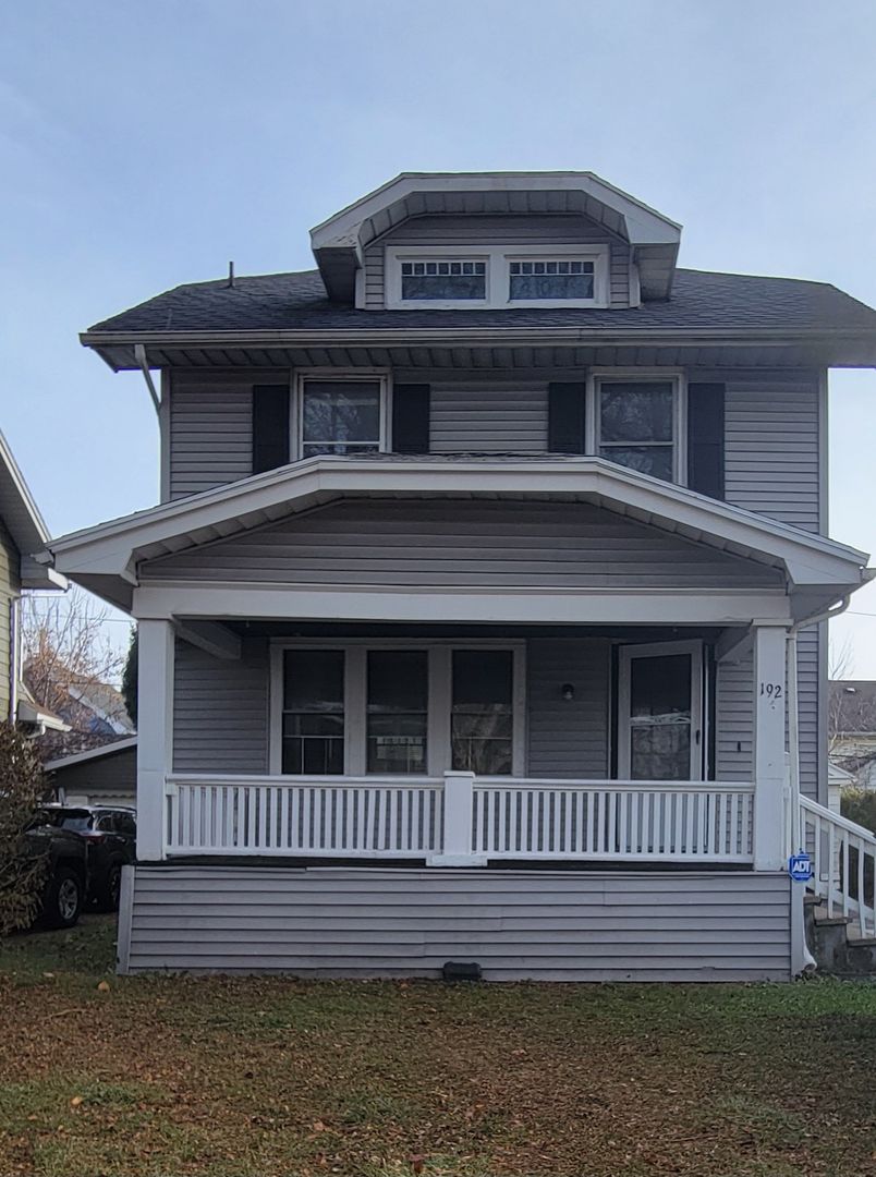 Rochester House: 192 Morton St